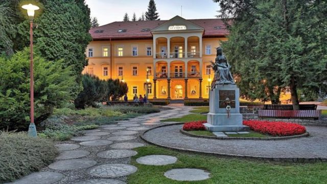 428577_bardejov kupele 676x451.jpg