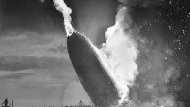 429457_hindenburg 676x493.jpg