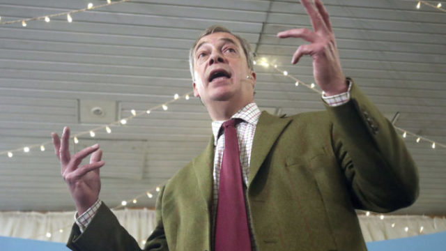 429469_farage 2 676x450.jpg