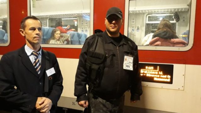 429744_zssk testuje sprevadzanie nocnych vlakov prislusnikmi sbs 676x507.jpg