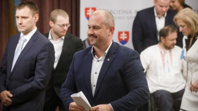 430455_marian kotleba 676x451.jpg