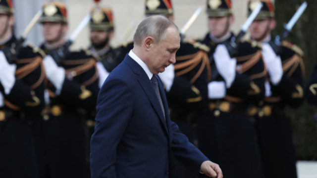431198_putin 676x451.jpg