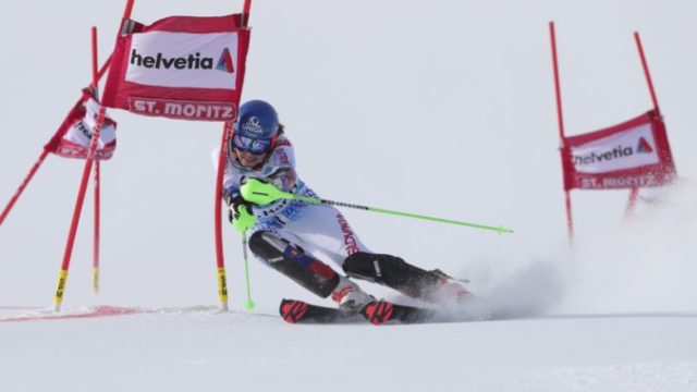 431600_petra vlhova paralelny slalom st. moritz 676x451.jpg