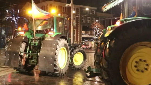 431850_amsterdam 676x461.jpg