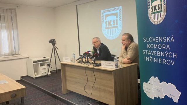 431971_tlacovka 676x507.jpg