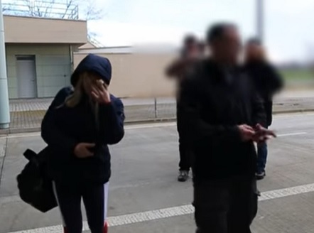 432500_policia_hladana_slovenka.jpg