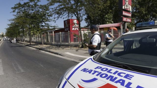 432551_marseille policia 676x464.jpg