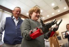 432588_gifted_hands_tennessee_36841 294cd4880c114478a362b516a5896512 676x468.jpg
