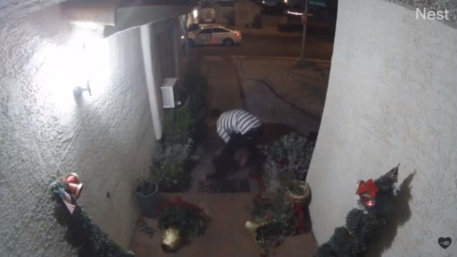 432665_unos zeny usa youtube 676x379.jpg