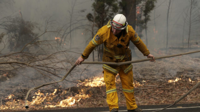 432935_australia_wildfires_49931 6c8daab512624a339d0ac4377c3aa2cc 676x451.jpg