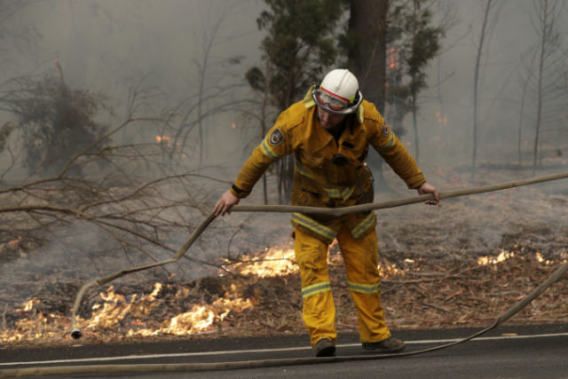 432935_australia_wildfires_49931 6c8daab512624a339d0ac4377c3aa2cc 676x451.jpg