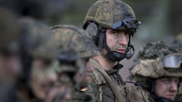 432949_lithuania_nato_military_exercise_66722 0f43fbe8afc4467e8e537c5dd32ba6bb 676x452.jpg