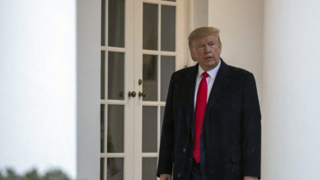432998_trump_43335 006476799d8d4bc981cae4ab0557a019 676x451.jpg