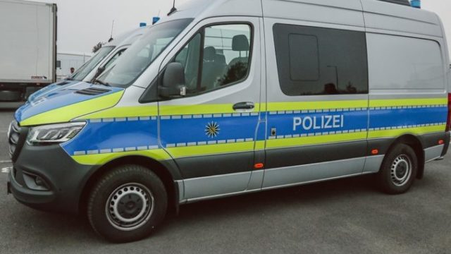433335_saska policia nemecko facebook 676x405.jpg