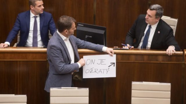 433775_igor matovic andrej danko 676x451.jpg