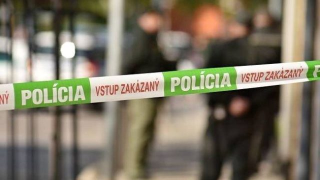 434189_policajna paska.jpg