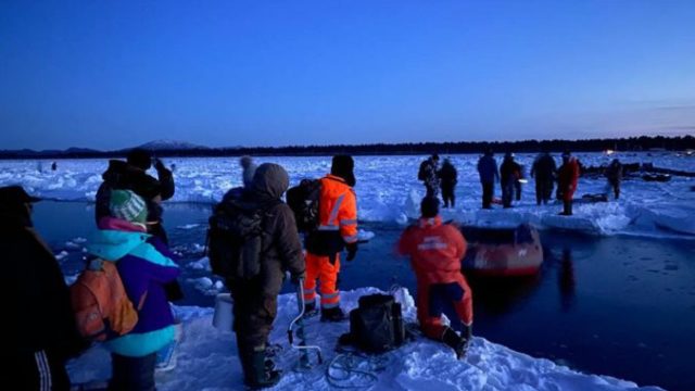 434266_russia_ice_fishermen_17786 0707520f4c5047fd8f6218455f94e8f2 676x507.jpg