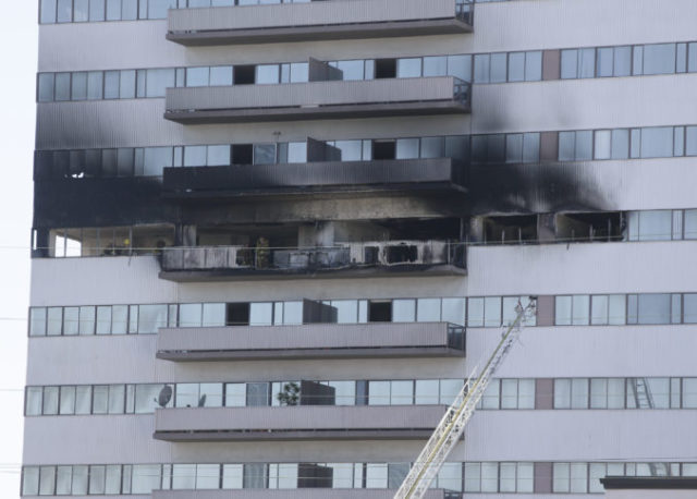 434302_residential_tower_fire_85558 5a6adbb116374bbb9c1595ebc77e9624 676x484.jpg
