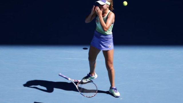 434321_sofia keninova australian open 2002 melbourne 676x464.jpg