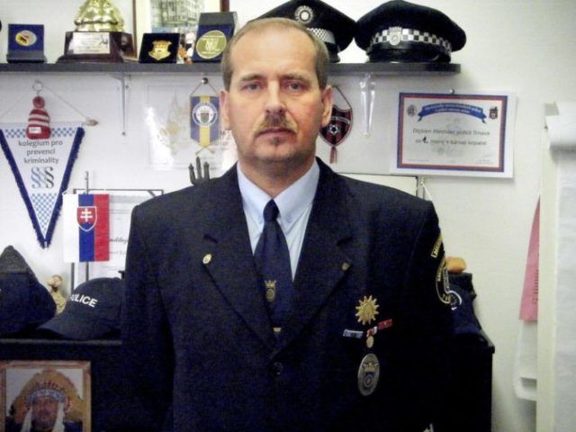 435094_igor kelesi nacelnik mestskej policie v trnave 676x507.jpg