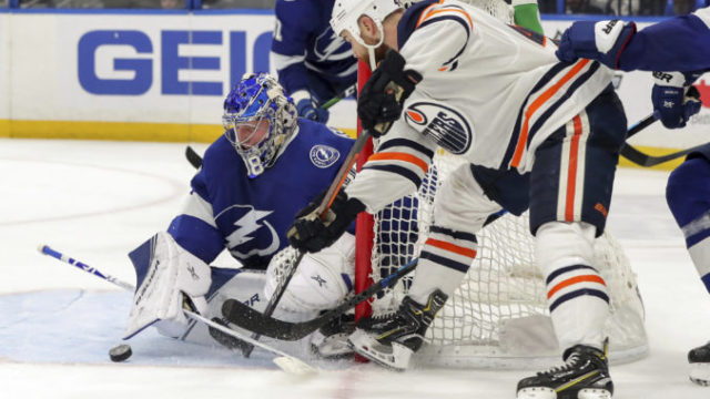 435329_oilers_lightning_hockey_21619 f55ee19a1a3d4019bc73537d168426fe 676x451.jpg