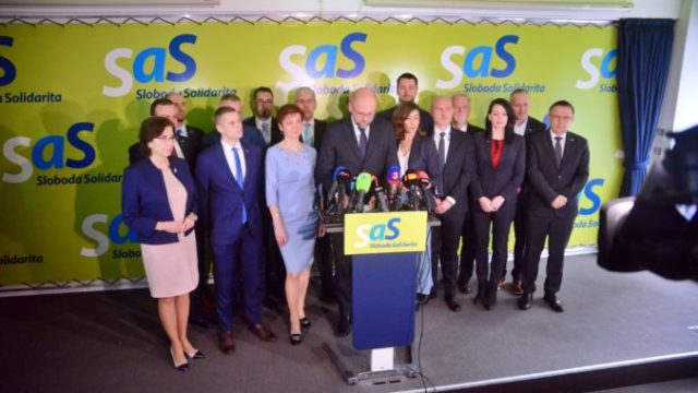 436401_richard sulik 676x451.jpg