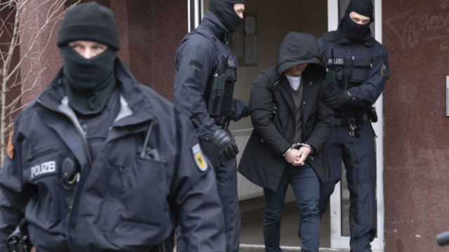 436416_germany_vietnam_raids_86651 782949462305422c82729e6d621cb79b 676x492.jpg