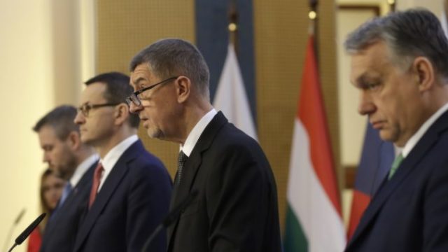 436488_czech_republic_v4_summit_30360 bfa5bb57b3a445e68155c2a33e594681 676x457.jpg