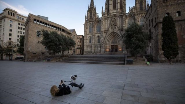 437363_spain_virus_outbreak_68381 966b1f17f393434189185295e970aabe 676x451.jpg