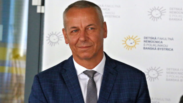 437506_zj5a8194 676x451.jpg