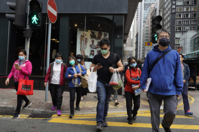 437656_virus_outbreak_hong_kong_09612 bf9fad280658433390d18ca8b86574a1 676x451.jpg