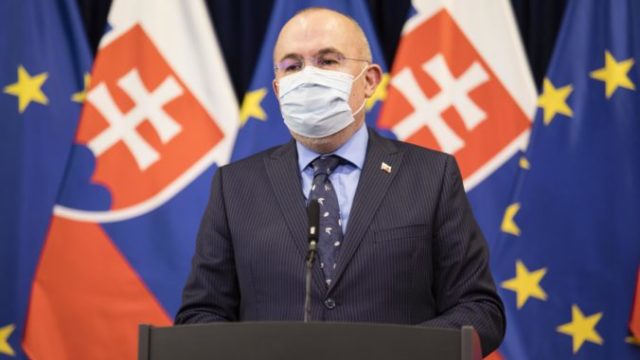 437698_4o8a8940 676x451.jpg