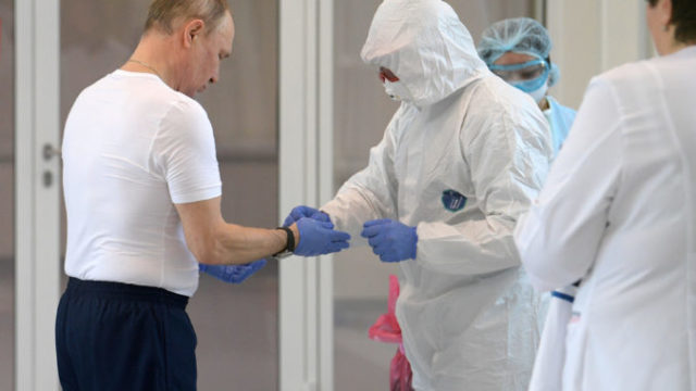 437830_virus_outbreak_russia_25223 020fc1ef351545bda20079ba476a91be 676x474.jpg