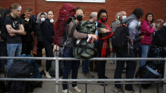 437934_virus_outbreak_nepal_tourists_99449 797e59d20157453f89adc3051fef7b84 676x470.jpg