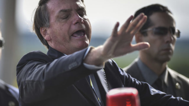 438235_virus_outbreak_brazil_bolsonaro_02386 8ae2af4f6c564e99aafa53f27cf24881 676x485.jpg