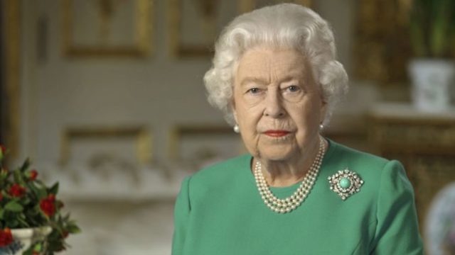 438512_prihovor kralovna alzbeta ii. 676x382.jpg