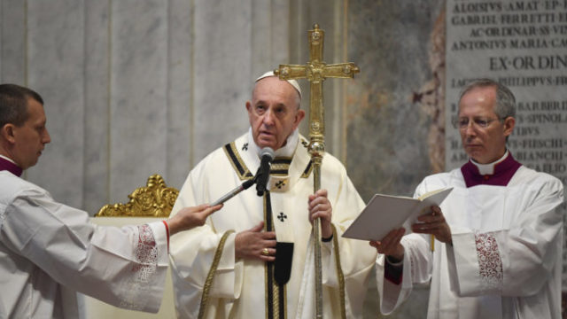 438888_virus_outbreak_vatican_easter_58106 6ca40e65f0a648a887948f20a0f76b98 676x451.jpg