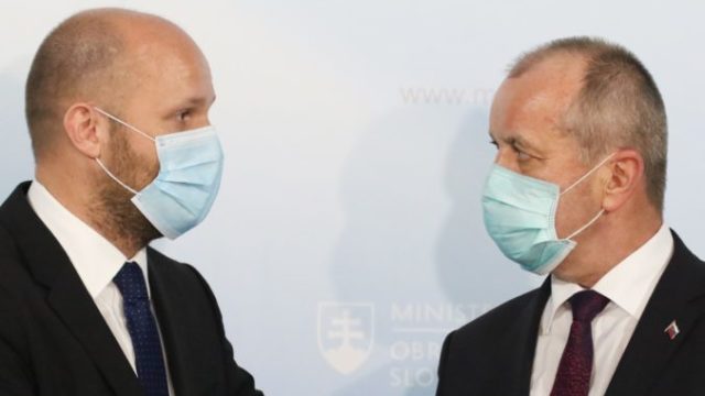 439006_img_4513 2 676x457.jpg