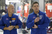 439175_spacex_crew_capsule_61519 d4e20362bf2e4e50bb37bee515066981 676x450.jpg