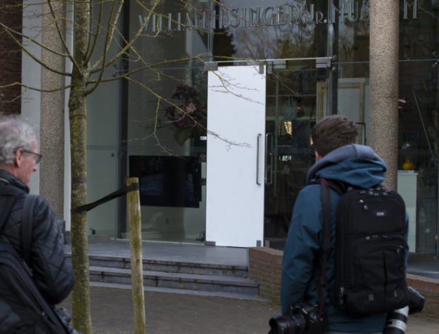 439457_netherlands_stolen_van_gogh_38893 70662cbc63194b6288dd905c1ea1832f 676x514.jpg