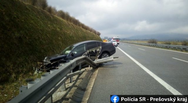 439646_94873604_858335167964166_8074884325771837440_o 676x371.jpg