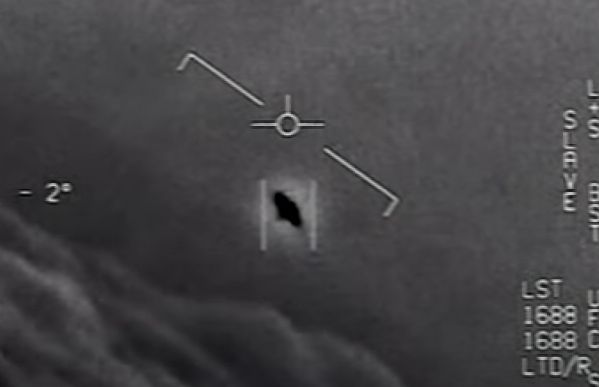 439806_ufo.jpg