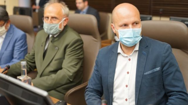 439849_bsc02507_1 min 676x451.jpg