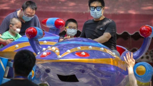440065_virus_outbreak_china_43621 97c36ab5c53d4ef8b9ef0f72f9140b4c min 676x451.jpg