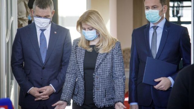 440081_peter pellegrini zuzana a aputova igor matovia 676x459.jpg