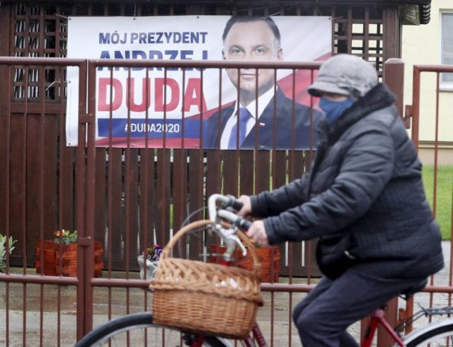 440287_poland_politics_77864 c9a85a307087428fa070dfce99b6471a 676x519.jpg