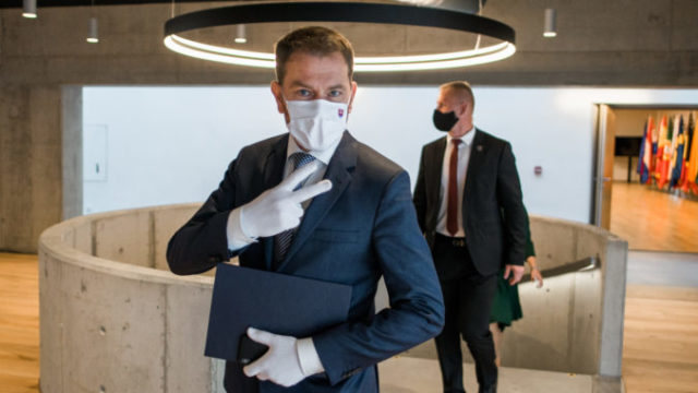 440453_dsc_1475 676x444.jpg