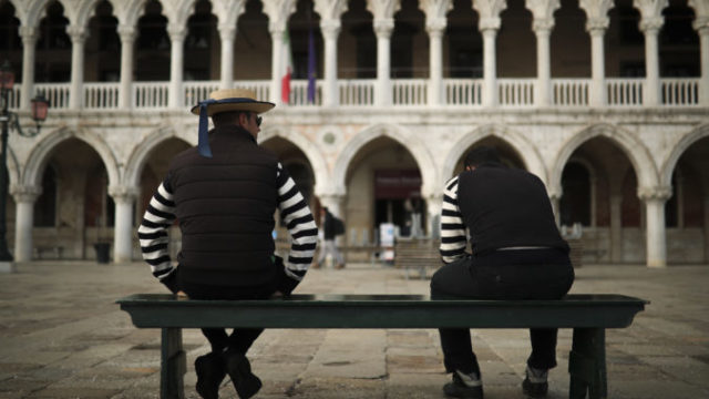 440810_virus_outbreak_europe_tourism_15791 c5f66fb269ef4bc2bc7de314ee8cfa0b 676x451.jpg