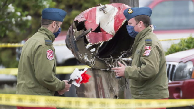 440906_canada_air_force_crash_25469 0e343380c0814a59a5c05fe8e45193af 676x431.jpg