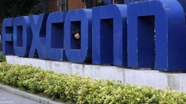 441018_foxconn_plant_19926 0adf9a95af1f4fd5a159f01bc2e1f591 676x434.jpg
